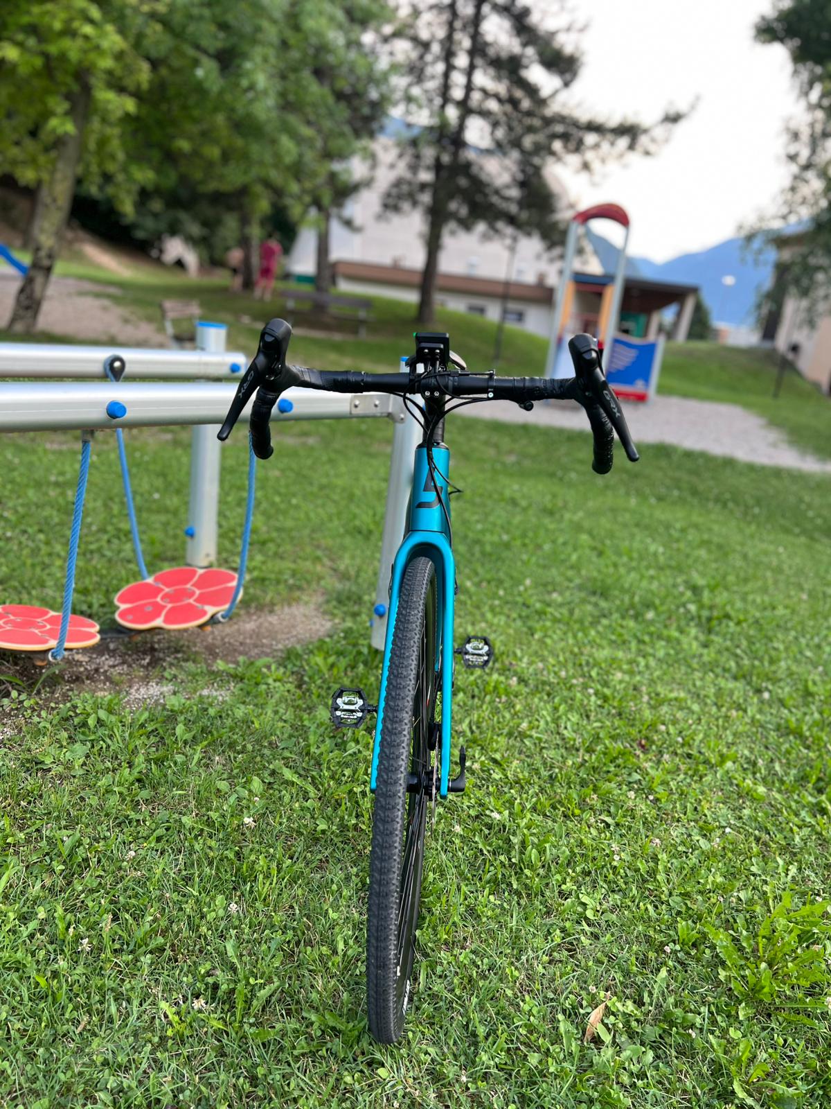 Gravel Bikel ESCAPE taglia L Polini 80Nm 500Wh + 500Wh Blue Reef