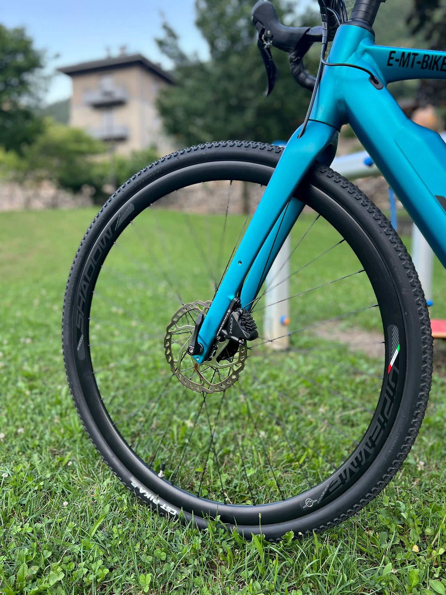 Gravel Bikel ESCAPE taglia L Polini 80Nm 500Wh + 500Wh Blue Reef