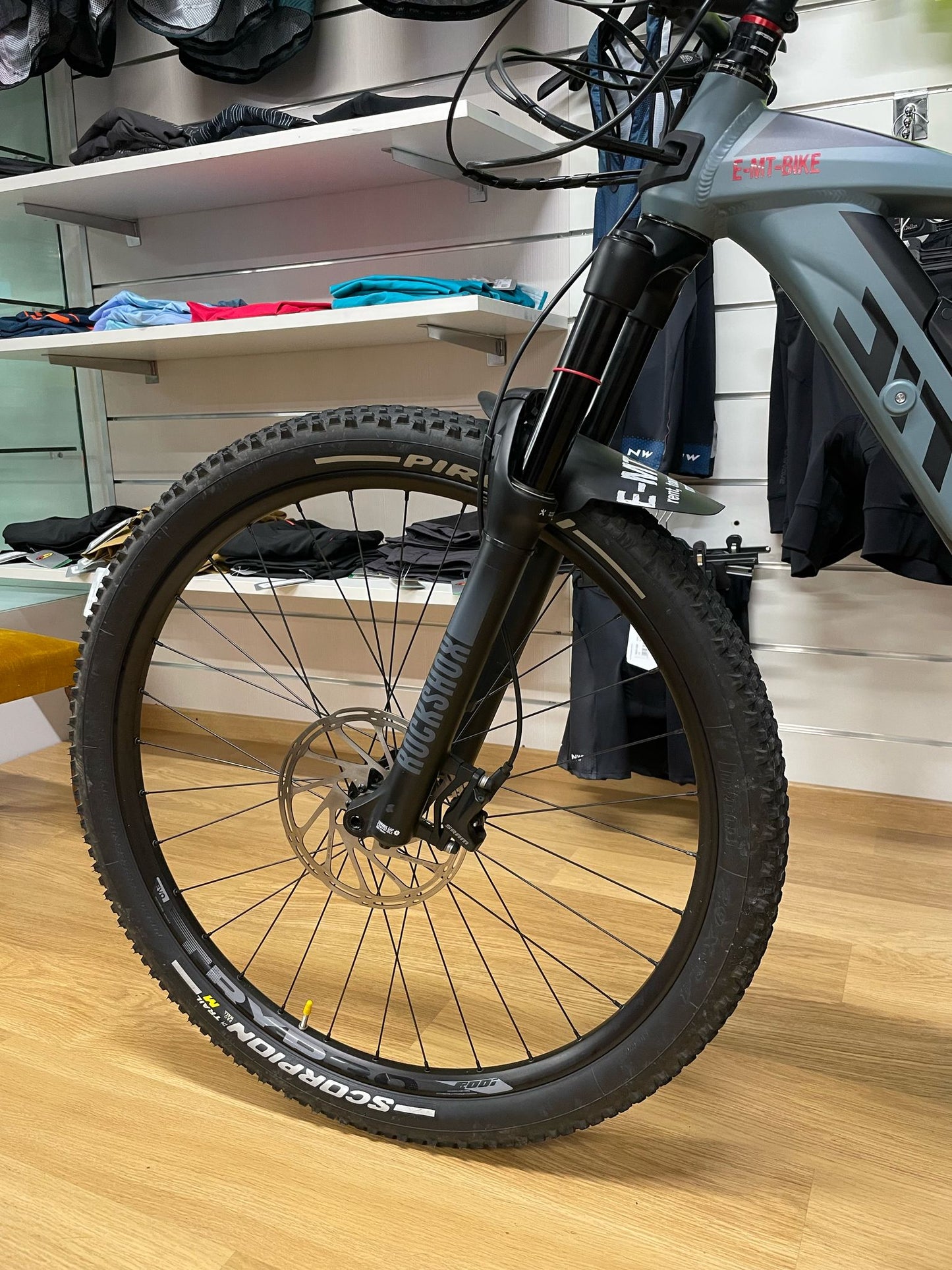 E-mtb Fantic XTF 1.5 Yamaha taglia S RockShox RECON 150mm 29" 35mm (usato garantito)