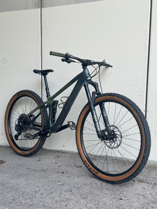Mountain bike CUBE STEREO 122 (one22) telaio in carbonio taglia S (usato garantito)