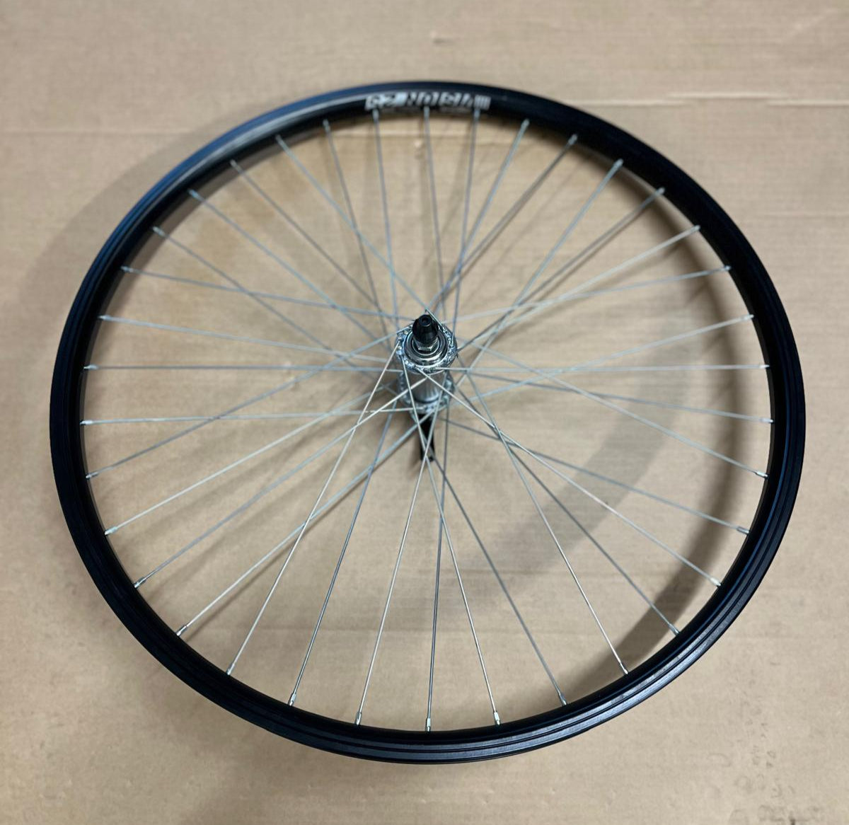Ruota anteriore 26" rinforzata RODI Visione 25 QR V-Brake nero